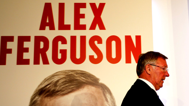 22 Oct 2013, London, England, UK --- (131022) -- LONDON, Oct. 22, 2013(Xinhua) -- Sir Alex Ferguson,