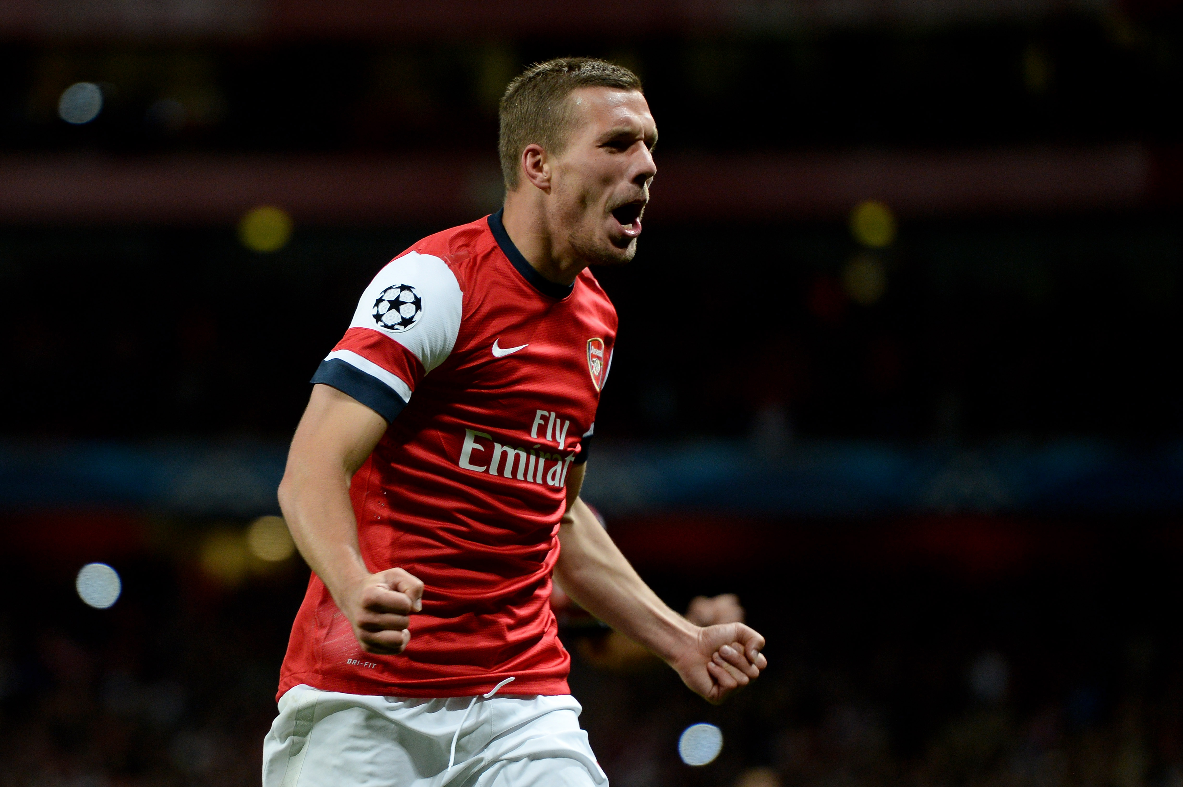 Arsenal FC v Olympiacos FC - UEFA Champions League