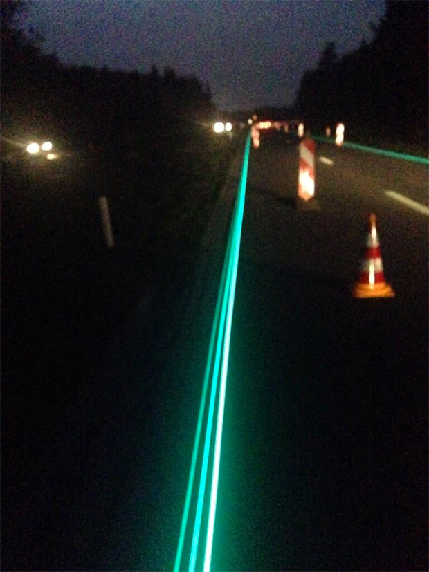 glow_in_the_dark_road