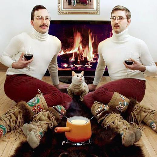 xUtterly-Cringeworthy-Family-Christmas-Cards-1.jpg.pagespeed.ic.5tjbw0KMyU