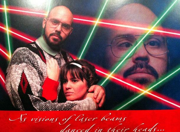 xUtterly-Cringeworthy-Family-Christmas-Cards-3.jpg.pagespeed.ic.O54zIHrJtj