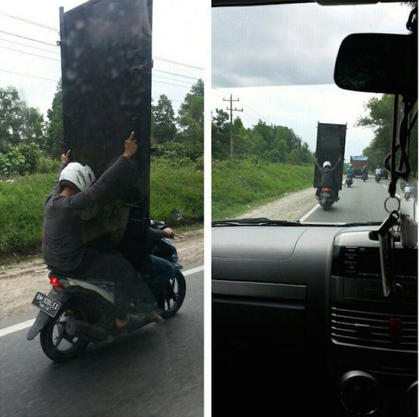 dont-mind-me-just-passing-alone-32-photos-11