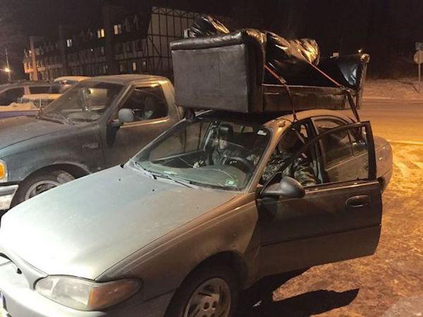 dont-mind-me-just-passing-alone-32-photos-16