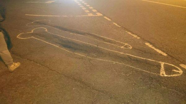 step-aside-banksy-theres-a-new-street-artist-in-town-named-wanksy-4