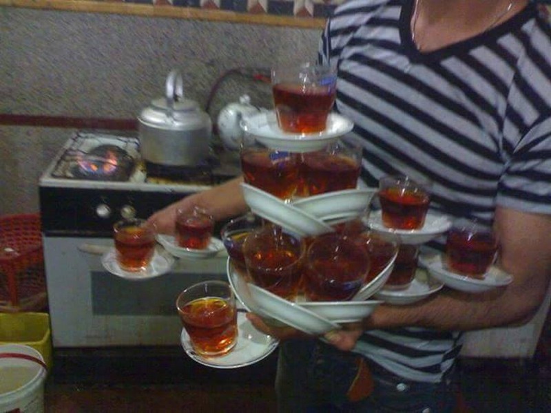 Това са най-добрите сервитьори, брато (СНИМКИ)