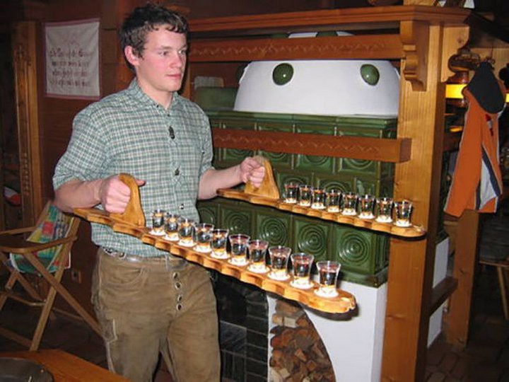 Това са най-добрите сервитьори, брато (СНИМКИ)