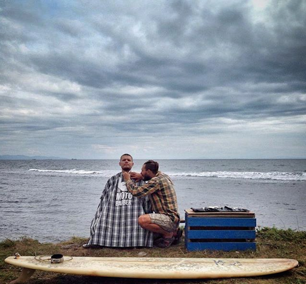 barber-cuts-hair-in-extreme-locations-around-the-world-photos-9