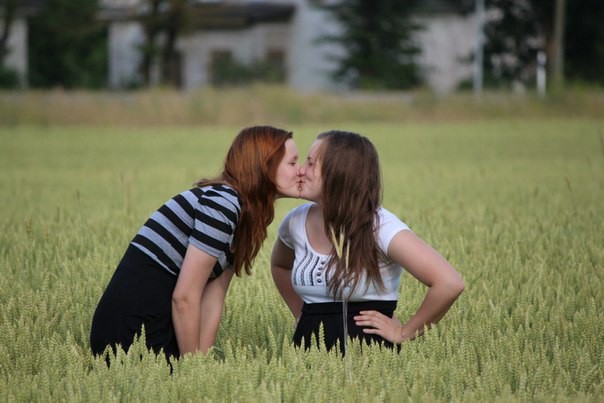 Те помолиха да им редактират снимките на фотошоп (ГОЛЯМА ГРЕШКА)