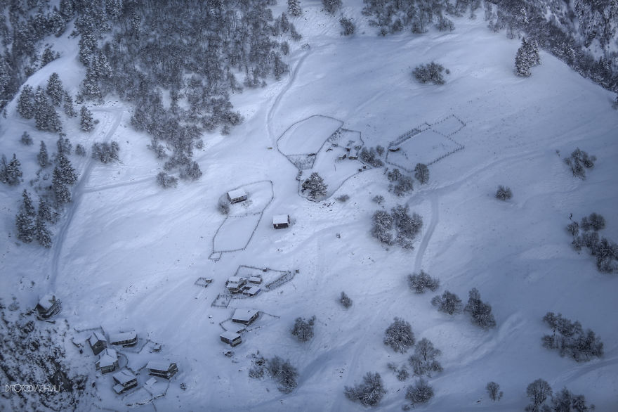 i-captured-amazing-nature-of-georgia-from-a-helicopter-6__880