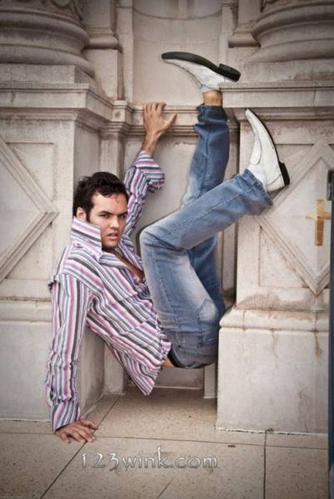 models_posing_44