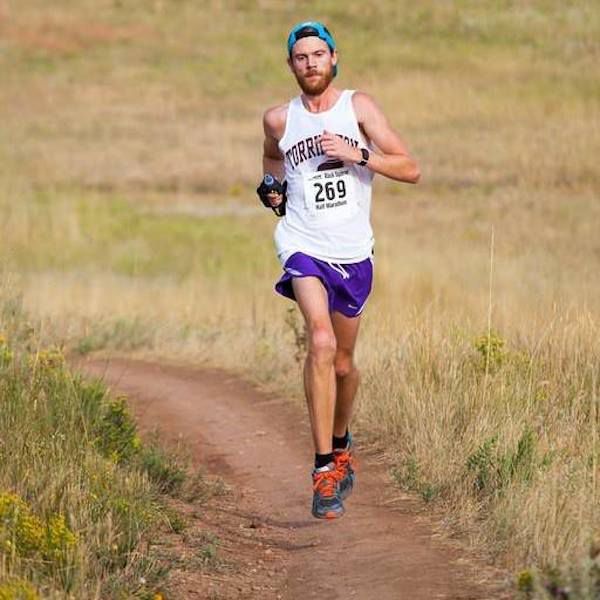 runner-with-awesome-friends-gets-photoshopped-into-oblivion-photos-1