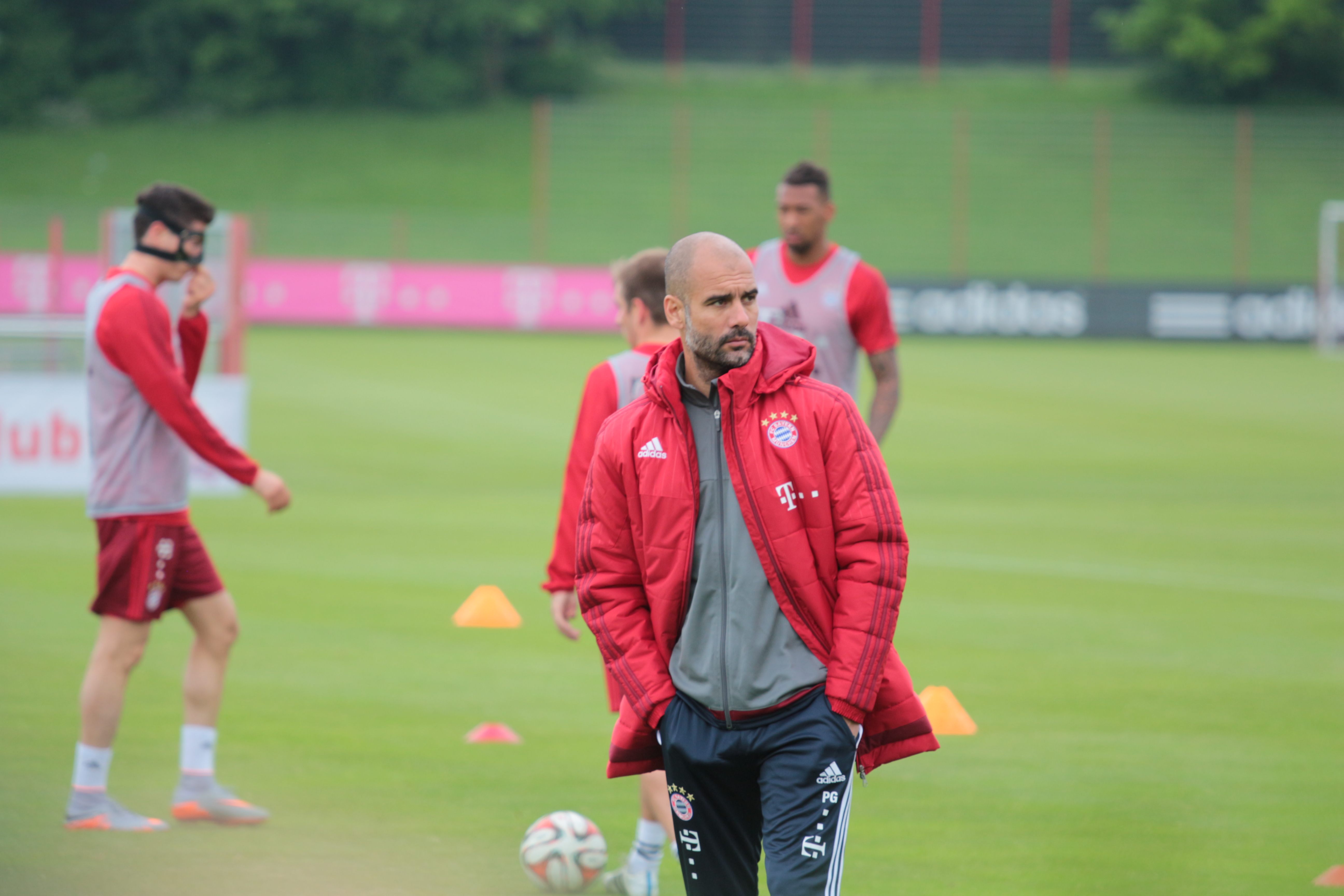 Guardiola_training_FCB