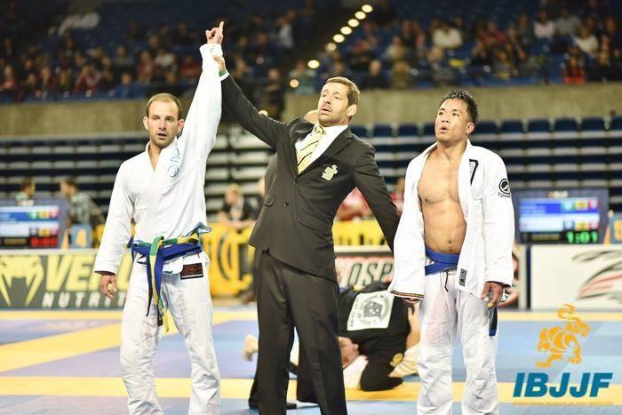 12920900_10154812661549782_2055025596_n