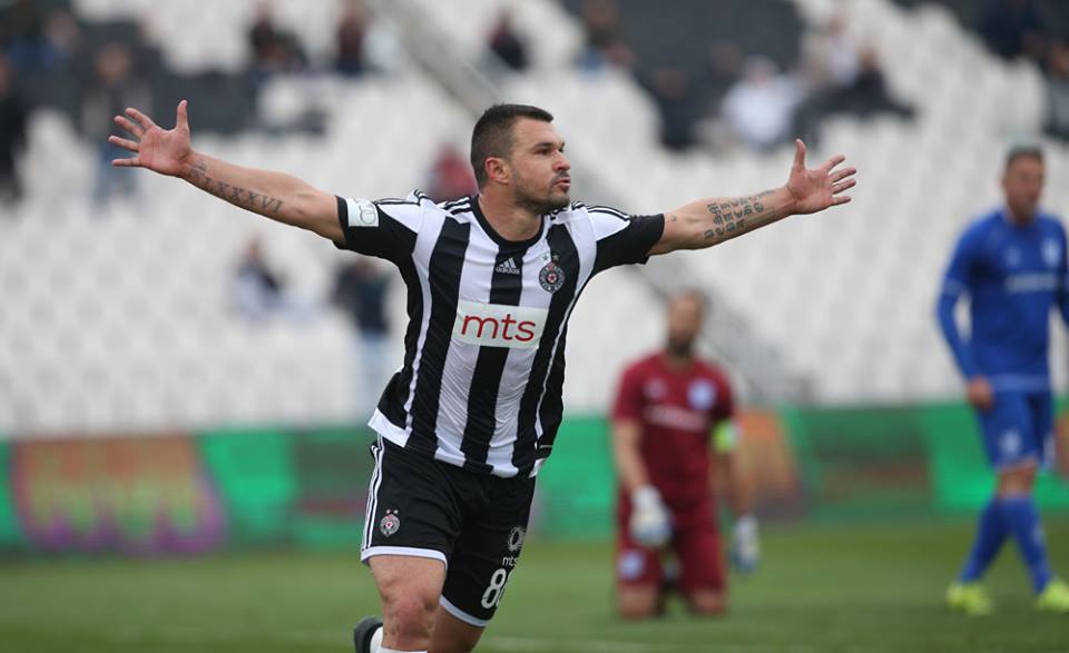 Божинов с 2 гола в Сърбия, поздравяваме го с песен