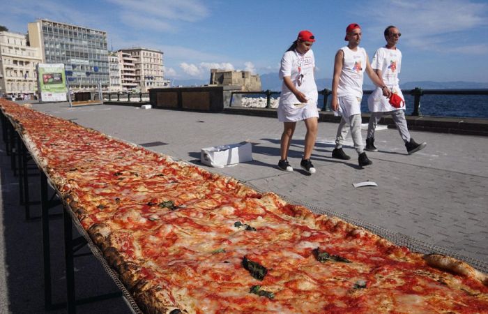 world_longest_pizza_05