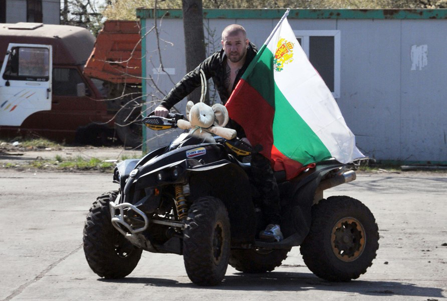 E18F97DE-9BAE-95A5-F0BF-5E09B76A17E7