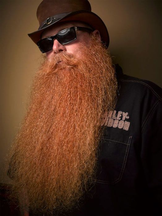 mustache_and_beard_04