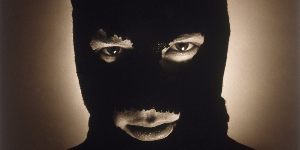 Айдук сбърка работното време на банката, която искаше да ограби